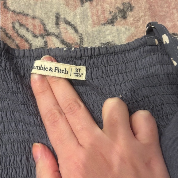 Abercrombie & Fitch Dusty Blue Smocked Dress w/ matching Scrunchie sz Small Tall - Picture 7 of 9